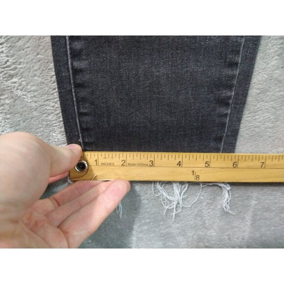 Levis 311 Jeans Womens 31 Black Denim Shaping Skinny Crop Raw Hem Mid Rise - Picture 6 of 11